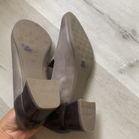 Dansko Preston Stone Burnished Nubuck gray heels - Picture 11 of 13